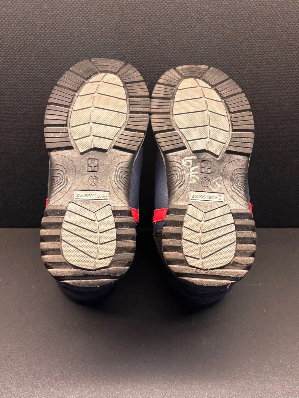 SwissTech 3M Thinsulate Sz10 (fits 6yo) Kid Waterproof Snow Boots Rated to -25F